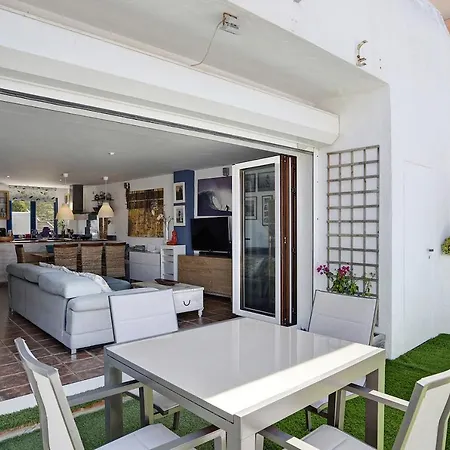 Duplex Delante De La Playa